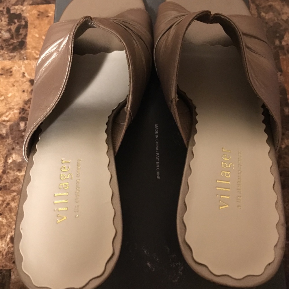 Heels - Picture 4 of 6